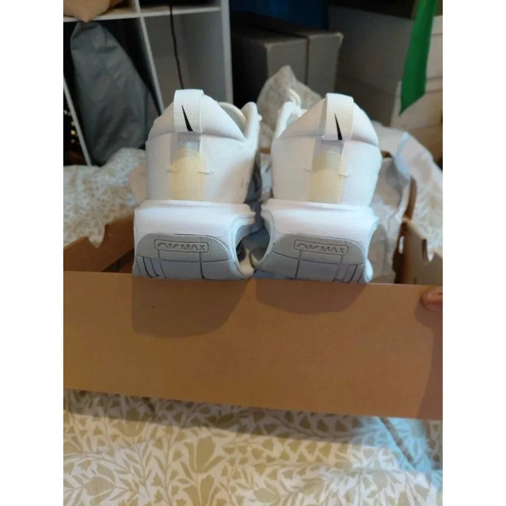 Nike Air Max 8.5